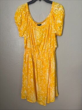 Torrid Mini Lenny Smocked Off-Shoulder Dress Women’s Plus Size 1X Yellow Leopard